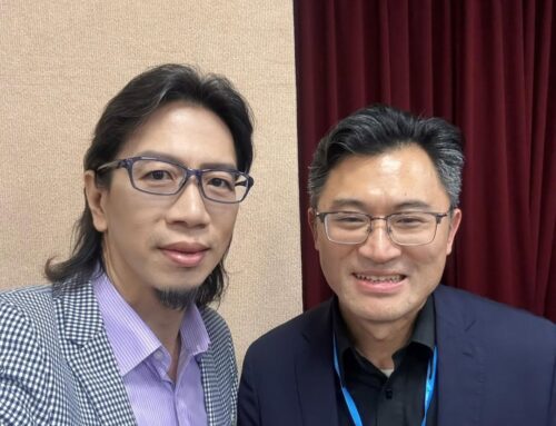 與陽明大學的優秀學弟 宏碁智醫 連加恩董事長 合影留念